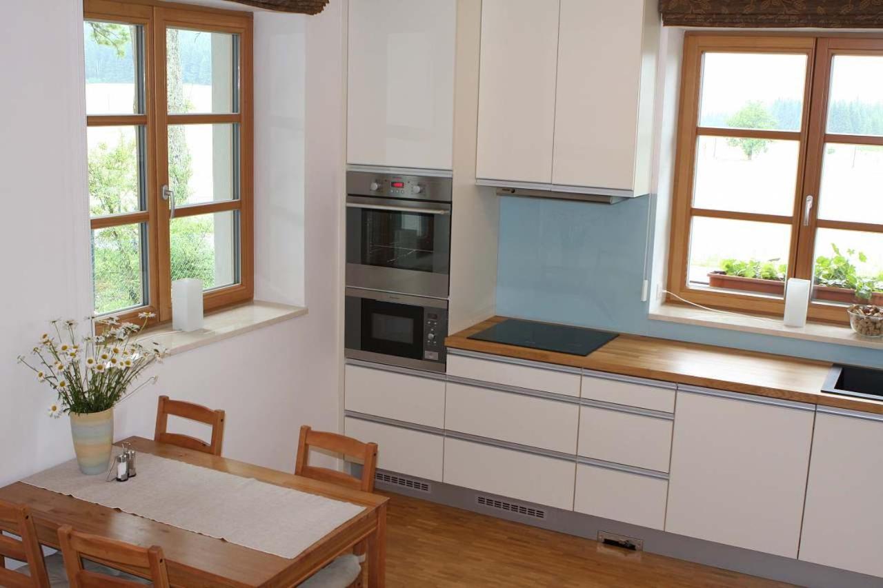 Horsky Apartman Zvonicka Rejviz Exterior photo